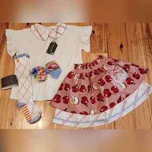 Size 8 Matilda Jane apple outfit